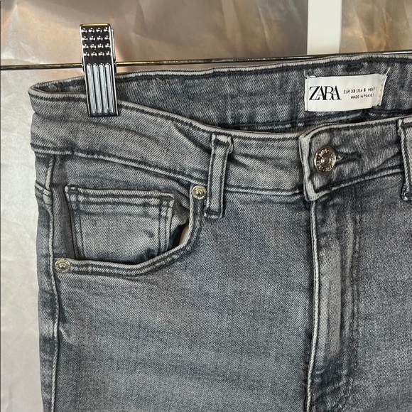 Zara Charcoal Ripped Denim - Picture 4 of 7
